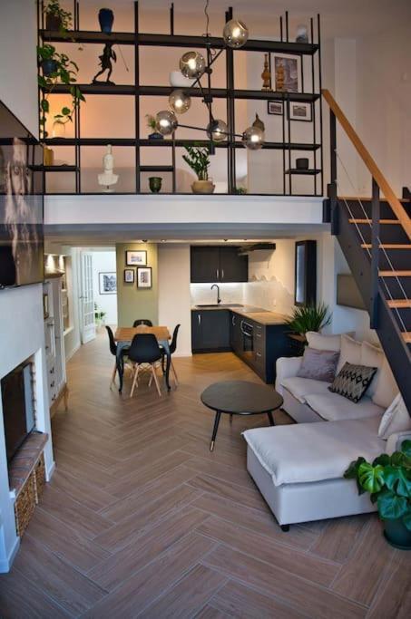 Appartement-Terrasse Centre Historique Uzès Εξωτερικό φωτογραφία